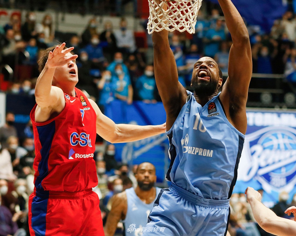 南宫体育-奥兰多魔术训练开放日，关键战绝杀压哨引观众欢呼，欧篮联在即，医务组通报恢复的简单介绍