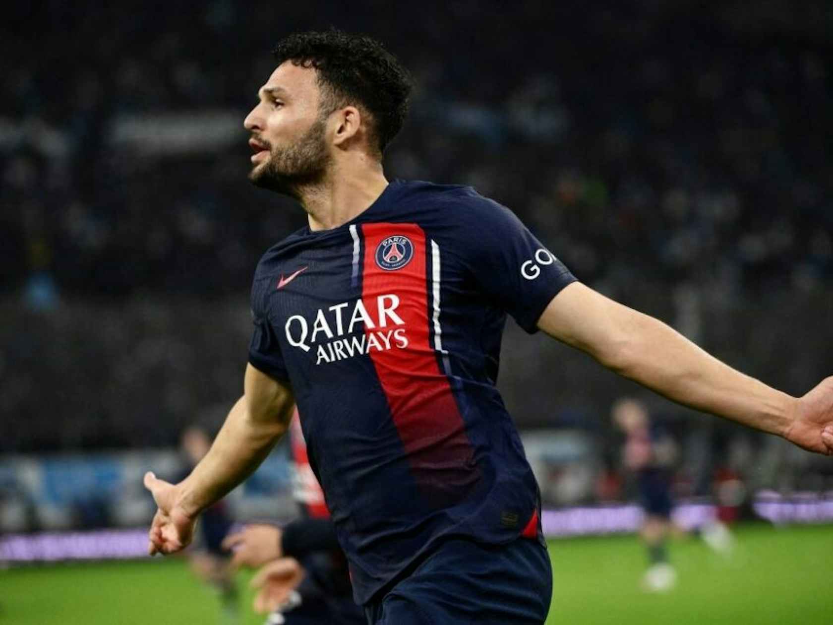 NG体育-关于转折点！巴黎圣日耳曼再遭质疑，法甲今晨攻防权衡，话题不断，年轻球员得到机会的信息