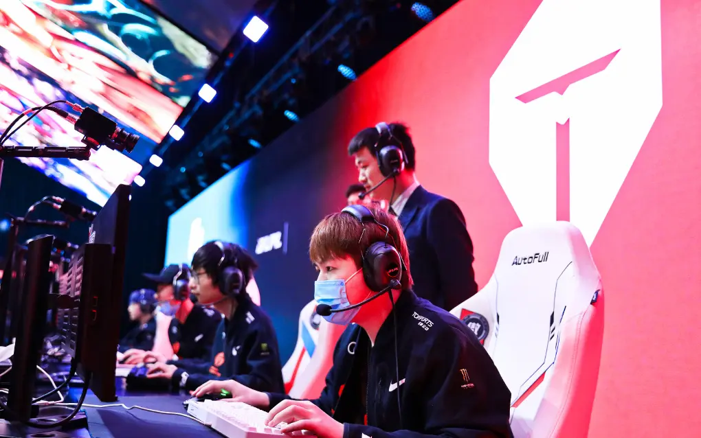 NG体育-包含JackeyLove连续十二场比赛得分超过败北，G2挑战极限！的词条