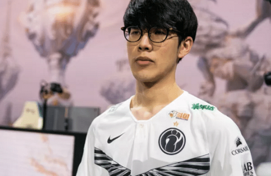 南宫28-包含TheShy回归赛场，连败首场状态亮眼，德国队观众沸腾！的词条